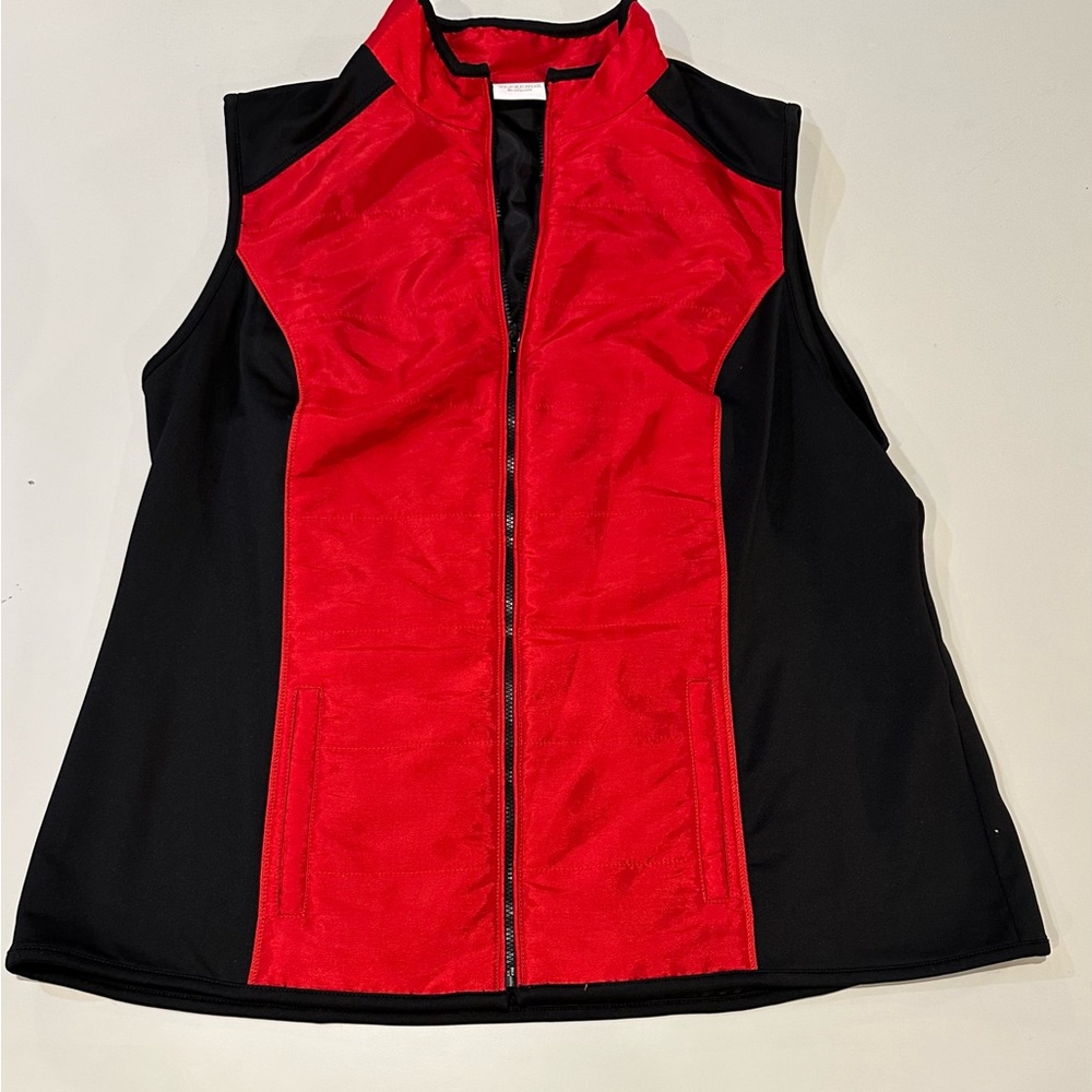 Weekends by Chico Black and Red Vest size 12 (Size 2)